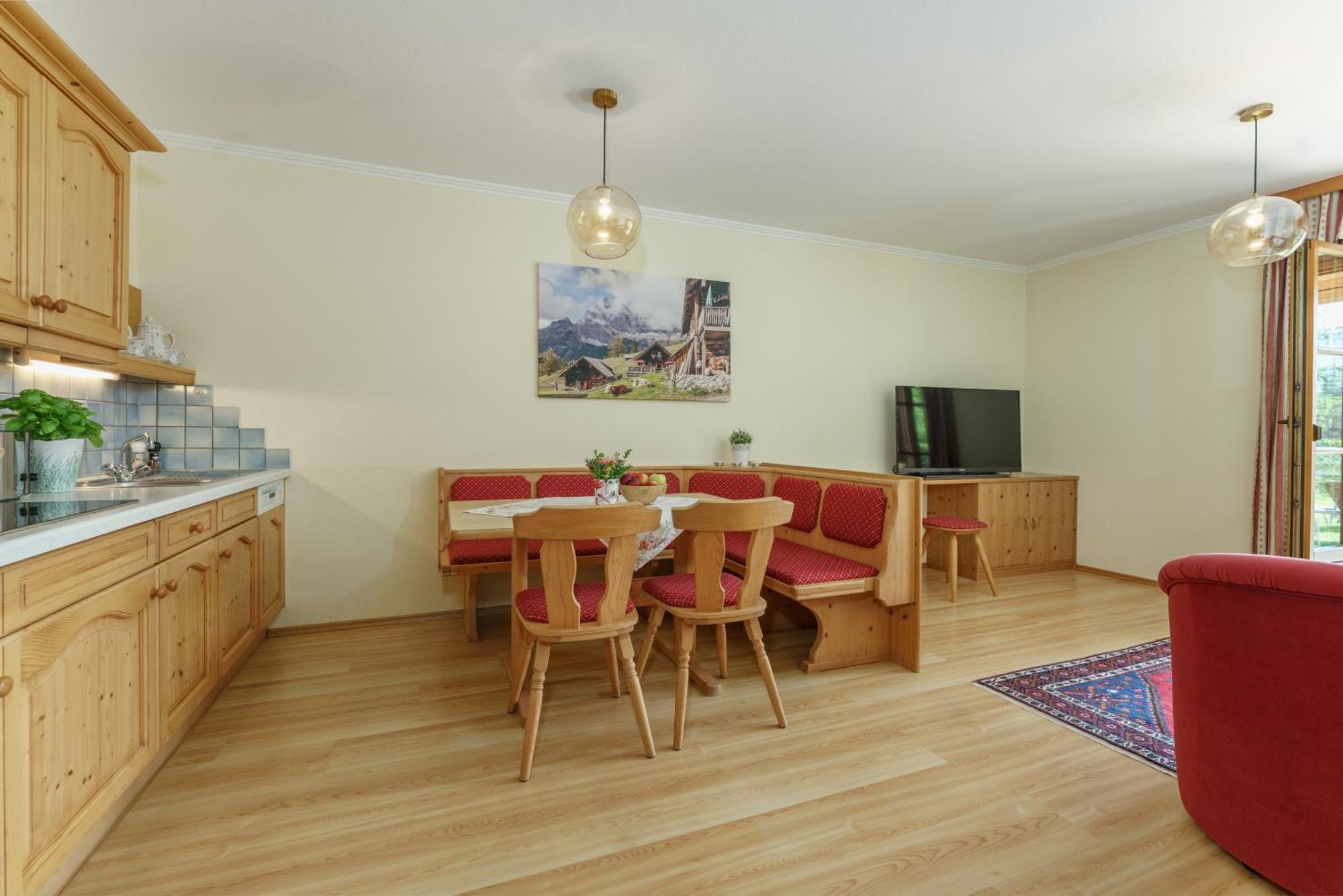Landhaus Birgbichler - Apartments In Ramsau Am Dachstein - Inklusive Sommercard! Exterior photo